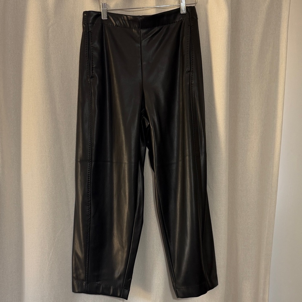 ‘Leather’ barrel pants